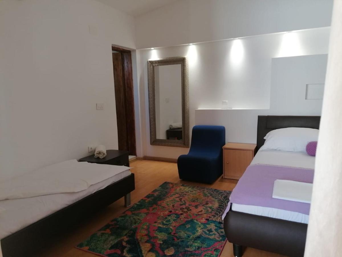 Apartments Kurilj マカルスカ エクステリア 写真
