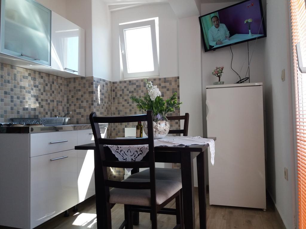 Apartments Kurilj マカルスカ エクステリア 写真